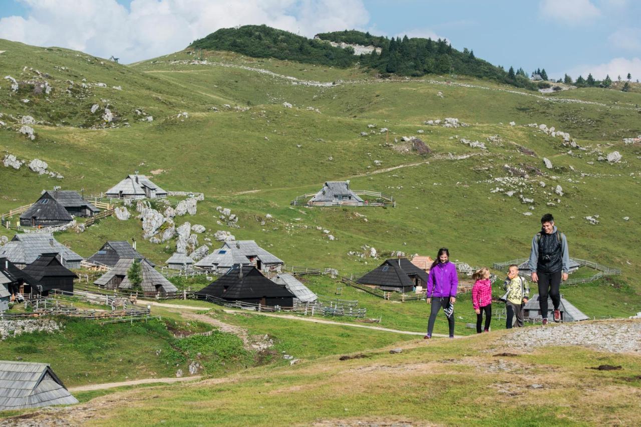 Alpine Chalet Velika Planina - Irenca - I Feel Alps Stahovica Luaran gambar